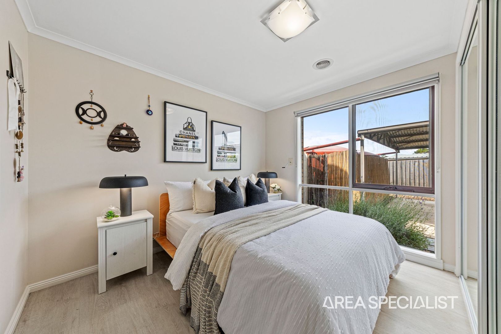 4 Amanda Court, Pakenham VIC 3810, Image 2