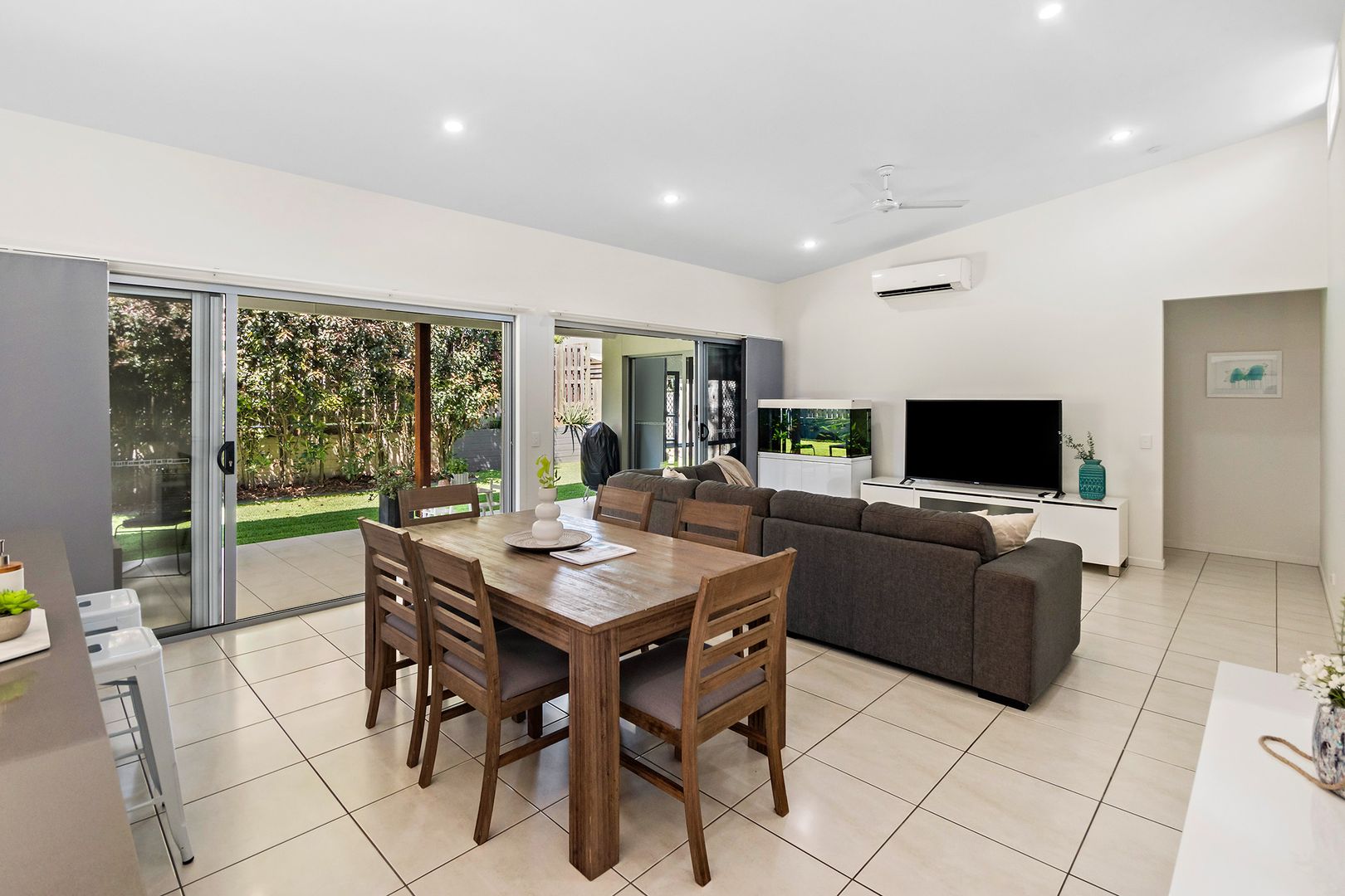 59 O'Doherty Circuit, Nudgee QLD 4014, Image 2