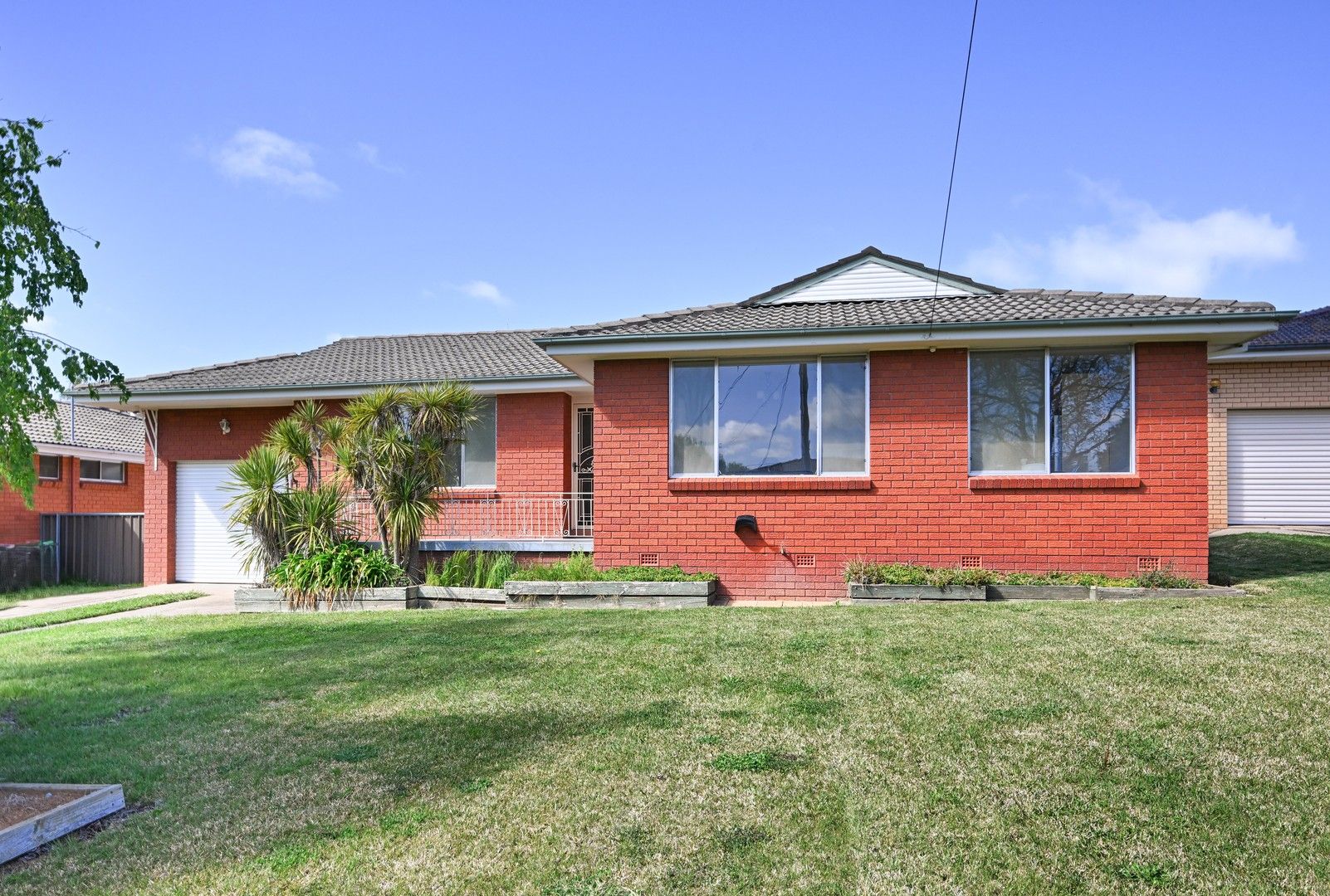 5 Benelong Place, Orange NSW 2800, Image 0