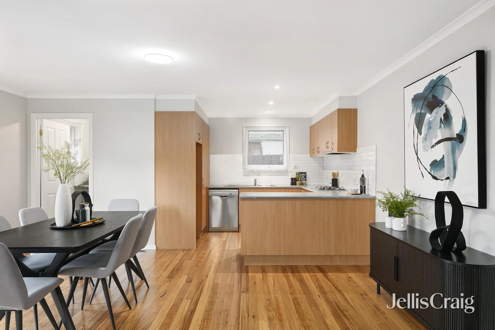 Additional image 4 of 17 Dunrossil Drive, Kilsyth VIC 3137