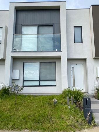 3 bedrooms House in 8 Artichoke Walk TRUGANINA VIC, 3029