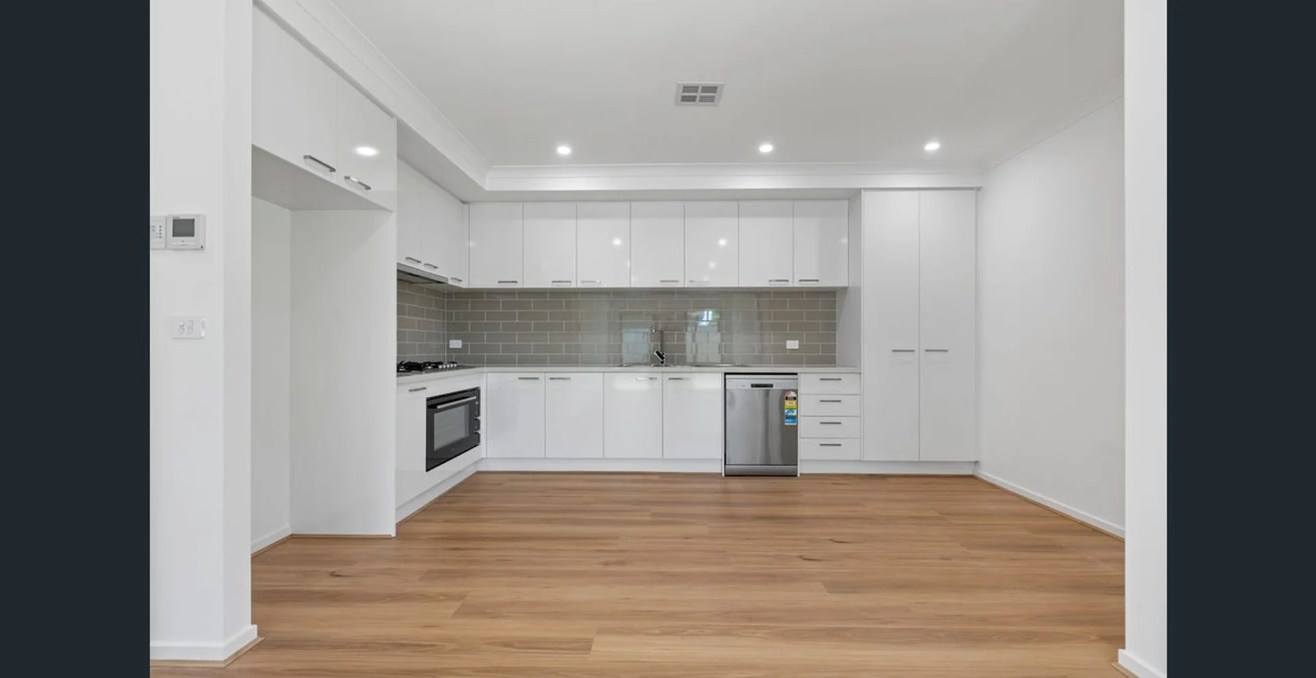 Additional image 2 of 2/61 Manfred Avenue, St Albans VIC 3021