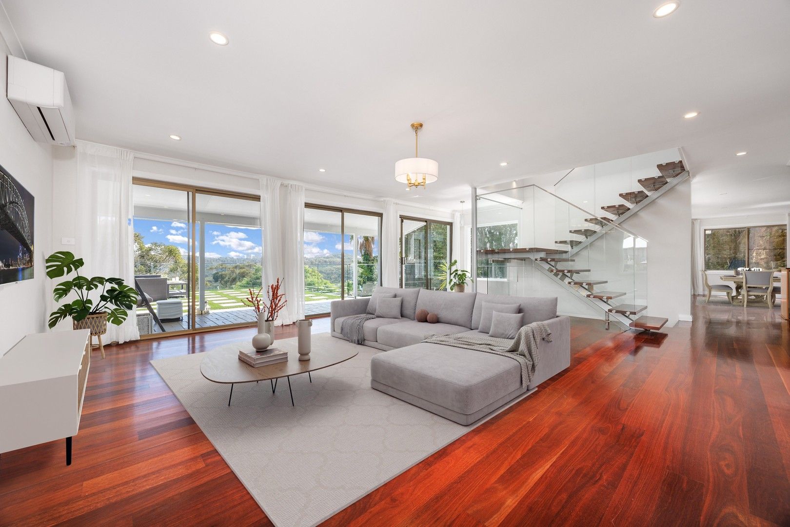 5 bedrooms House in 46 Castle Circuit SEAFORTH NSW, 2092