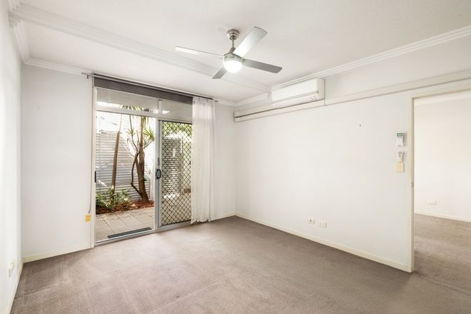 4/200 Riding Road Balmoral 4171 - Image 5