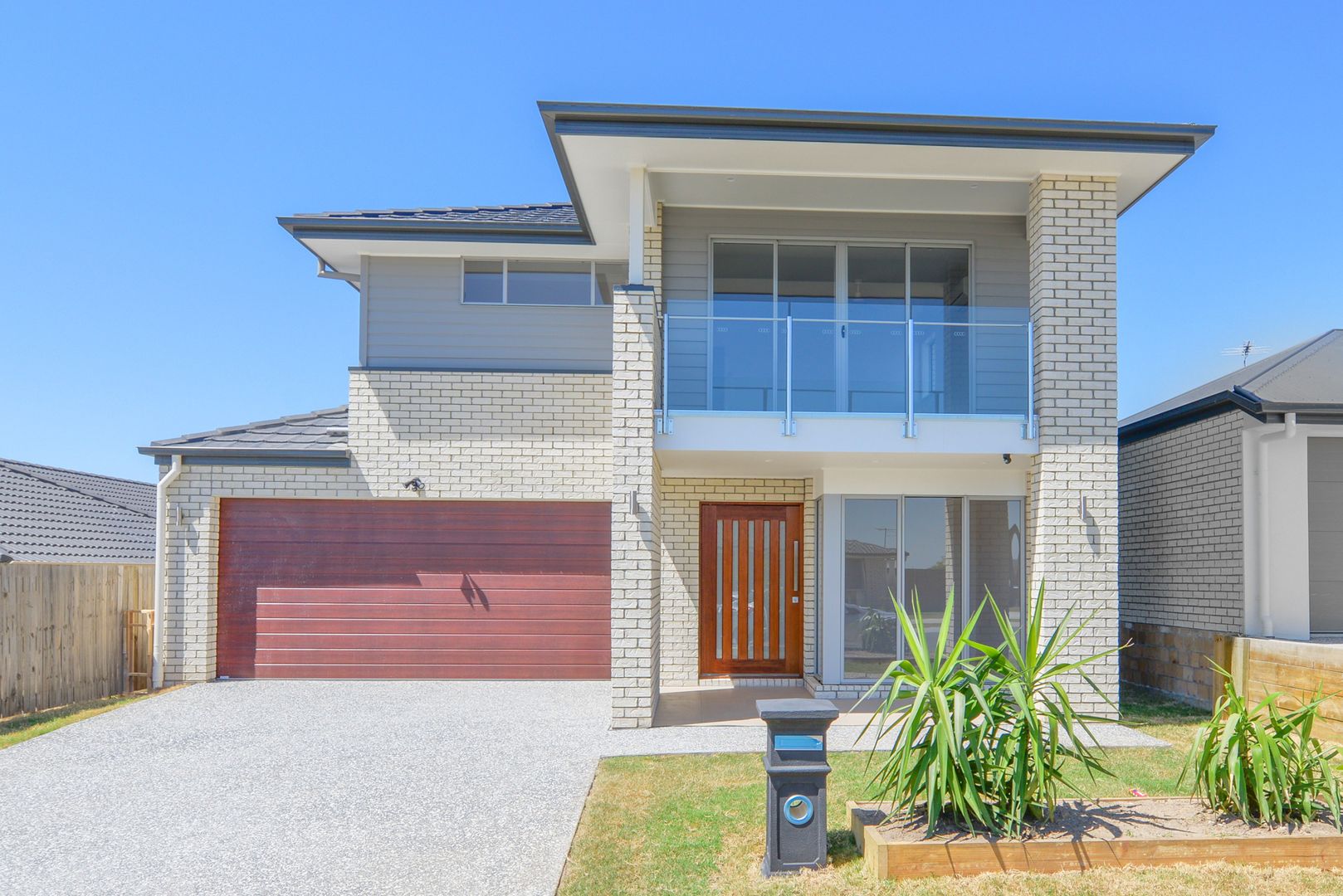 4 bedrooms House in 28 Grindelia Drive SPRINGFIELD LAKES QLD, 4300