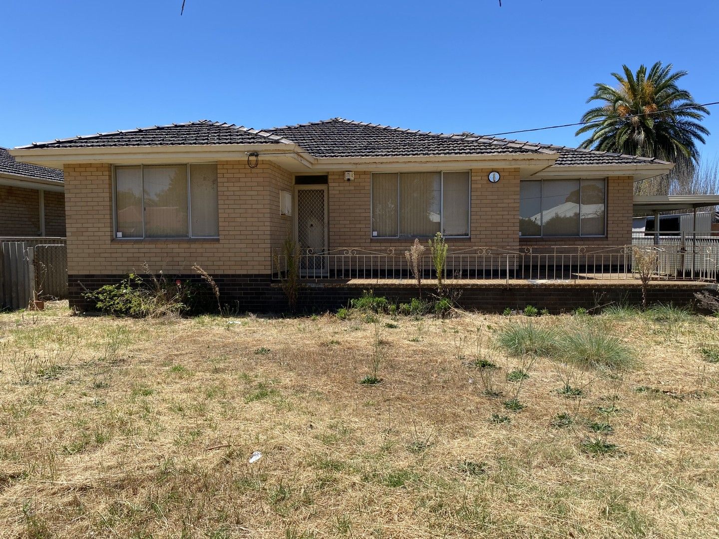 3 bedrooms House in 69 George Way CANNINGTON WA, 6107