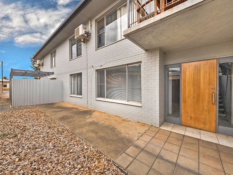 2/555 Torrens Road, St Clair SA 5011, Image 0