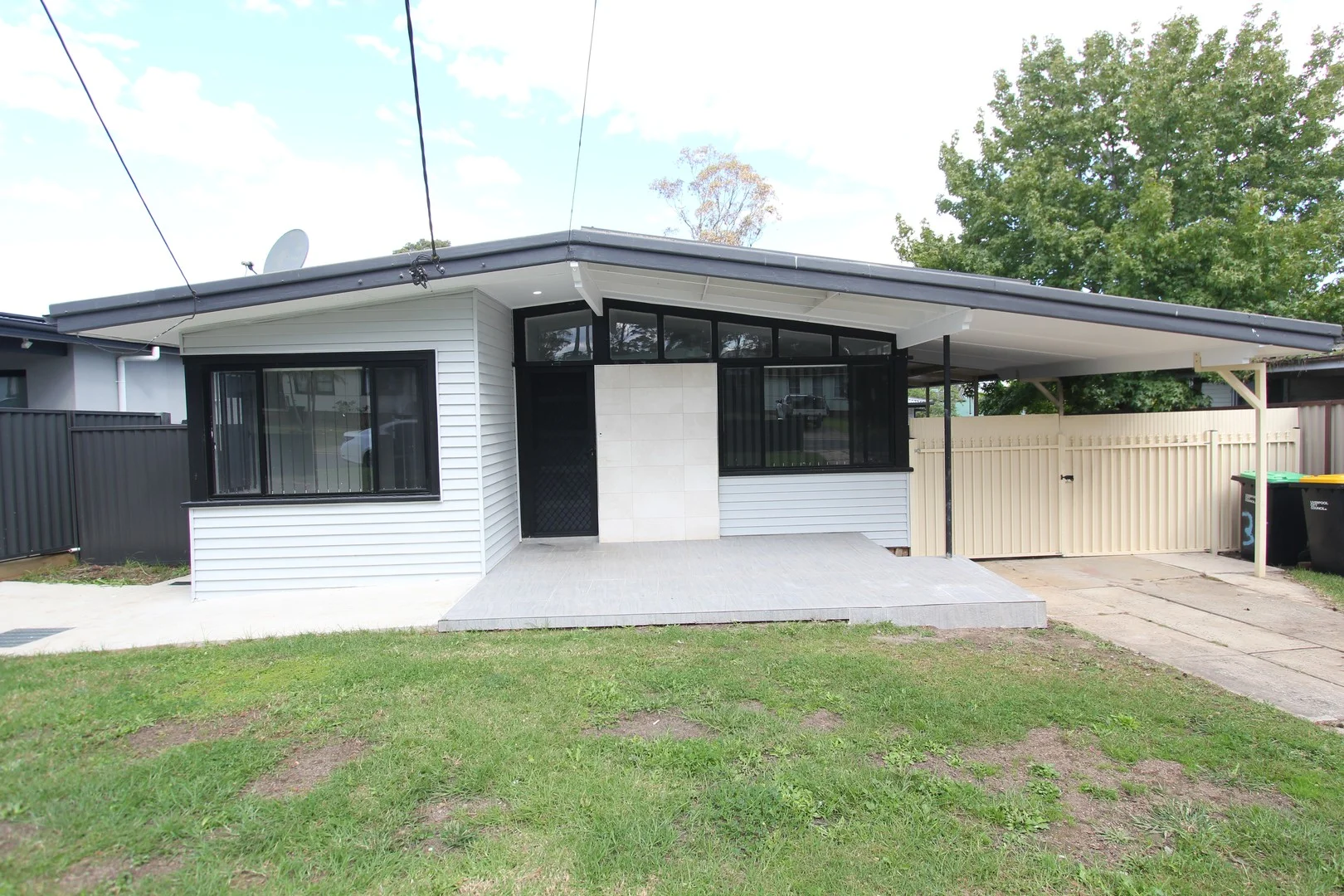 34 Ellis Crescent, Miller NSW 2168