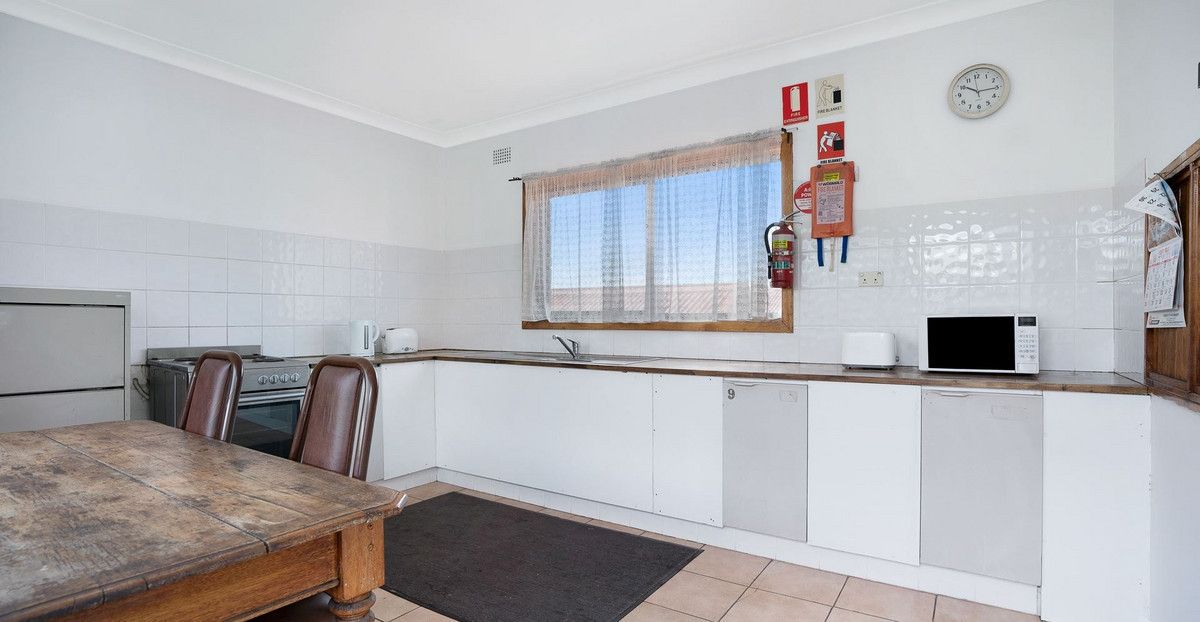 1 bedrooms House in 34 Newcastle Street CRINGILA NSW, 2502