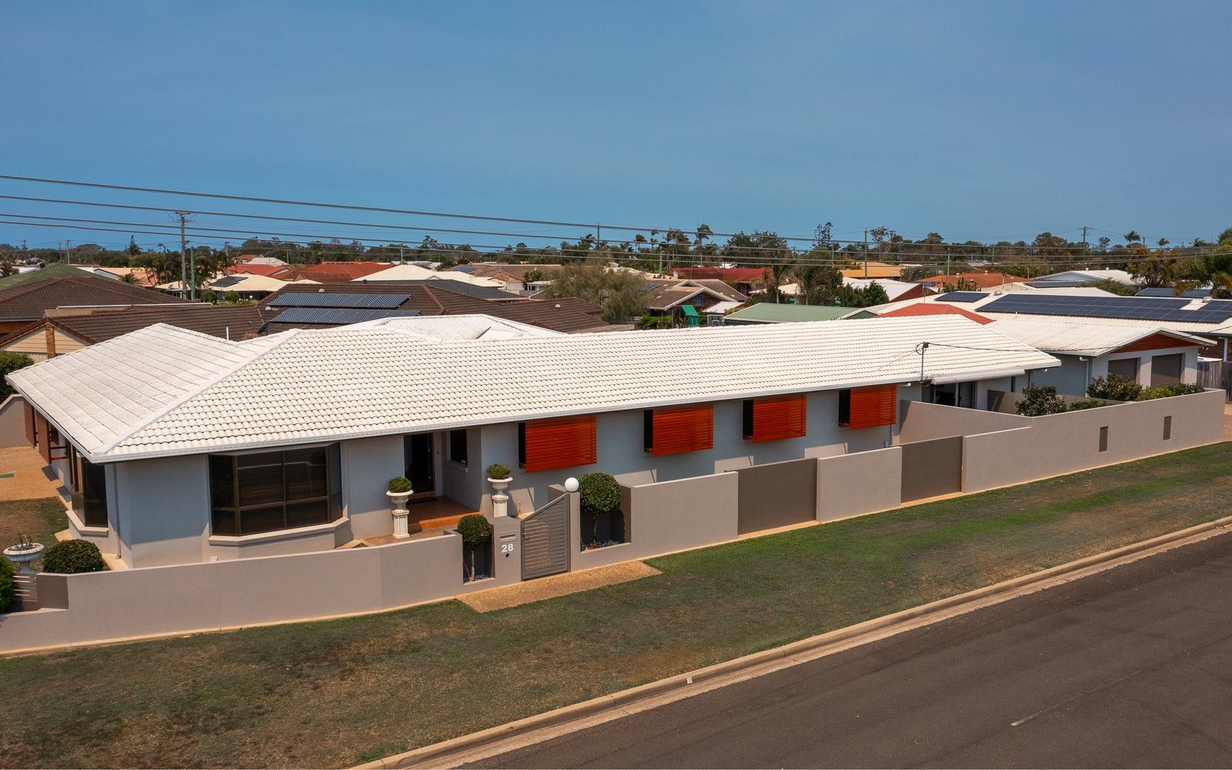 28 Street, Avenell Heights QLD 4670 Domain