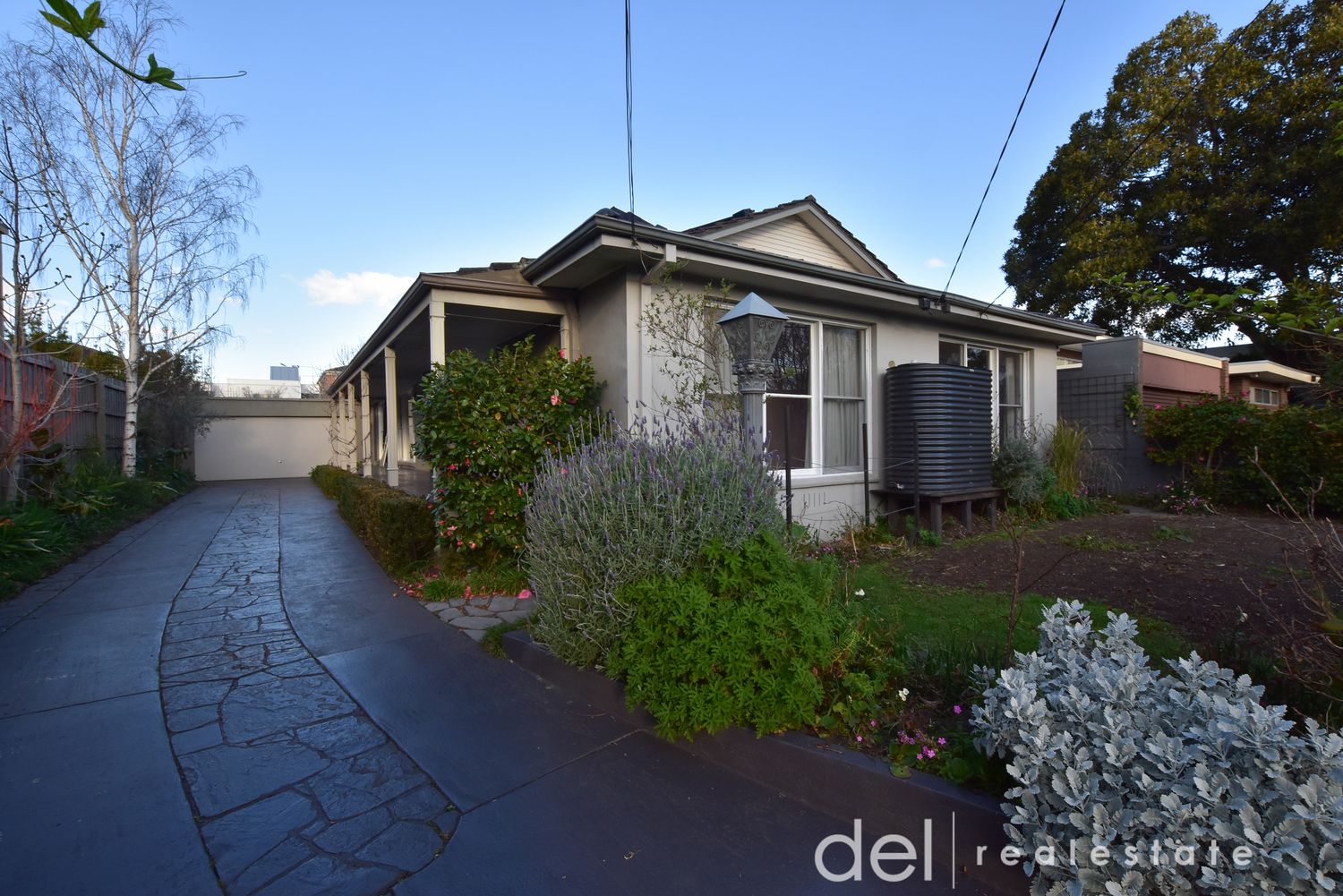4 bedrooms House in 2A Cromer Road BEAUMARIS VIC, 3193