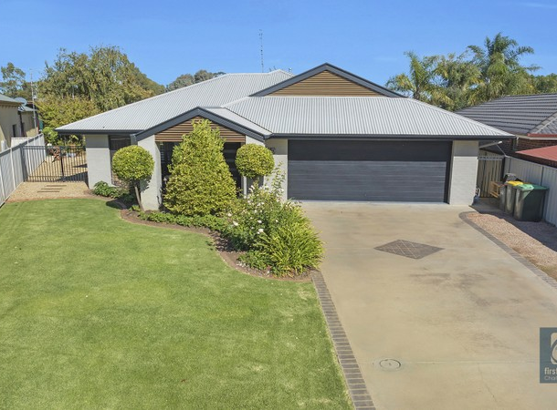 11 Shetland Drive, Moama NSW 2731