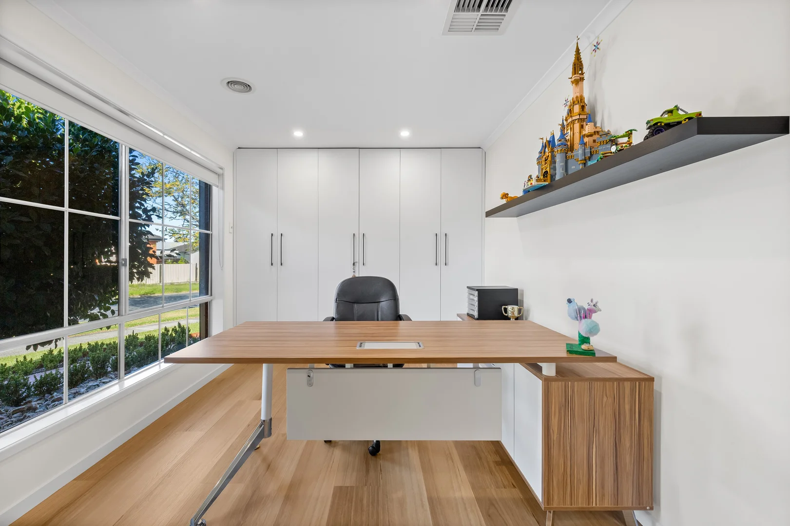 Additional image 3 of 39 Cardinia Crescent, Taylors Hill VIC 3037