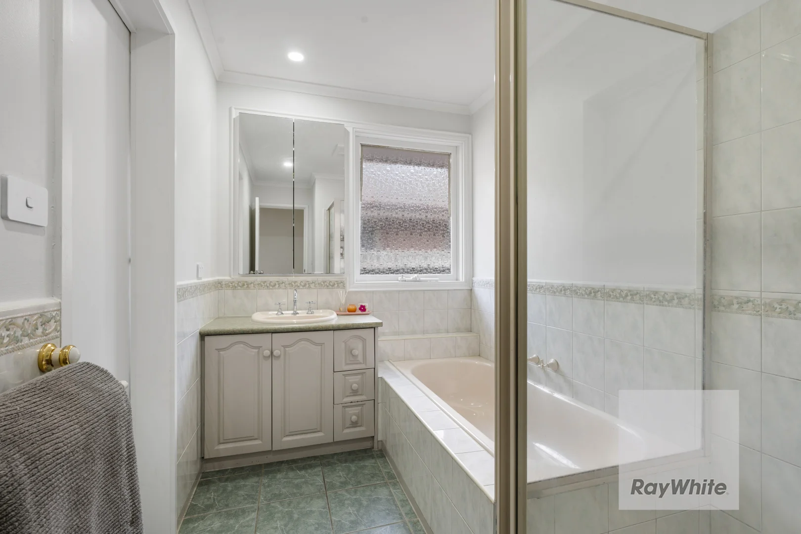 Additional image 10 of 30 Medora Avenue, Bundoora VIC 3083