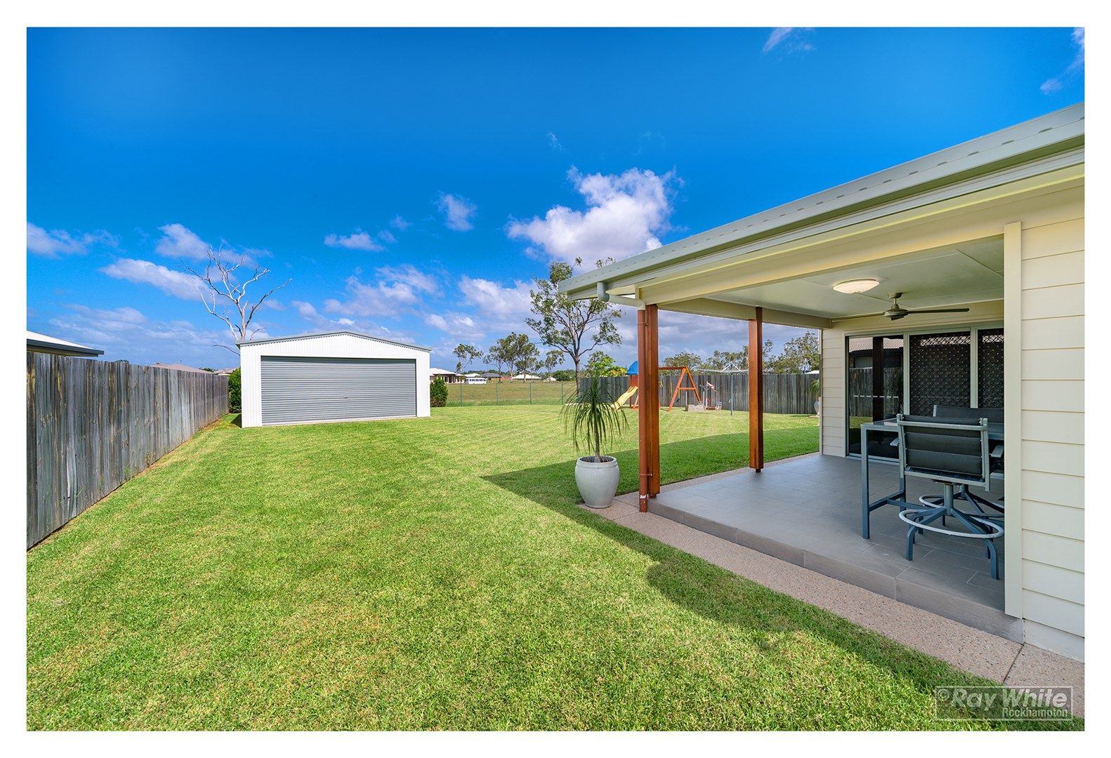 11 Mistletoe Avenue, Norman Gardens QLD 4701, Image 1