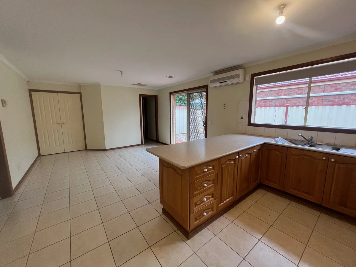 Additional image 2 of 32 Waratah Drive, Altona Meadows VIC 3028