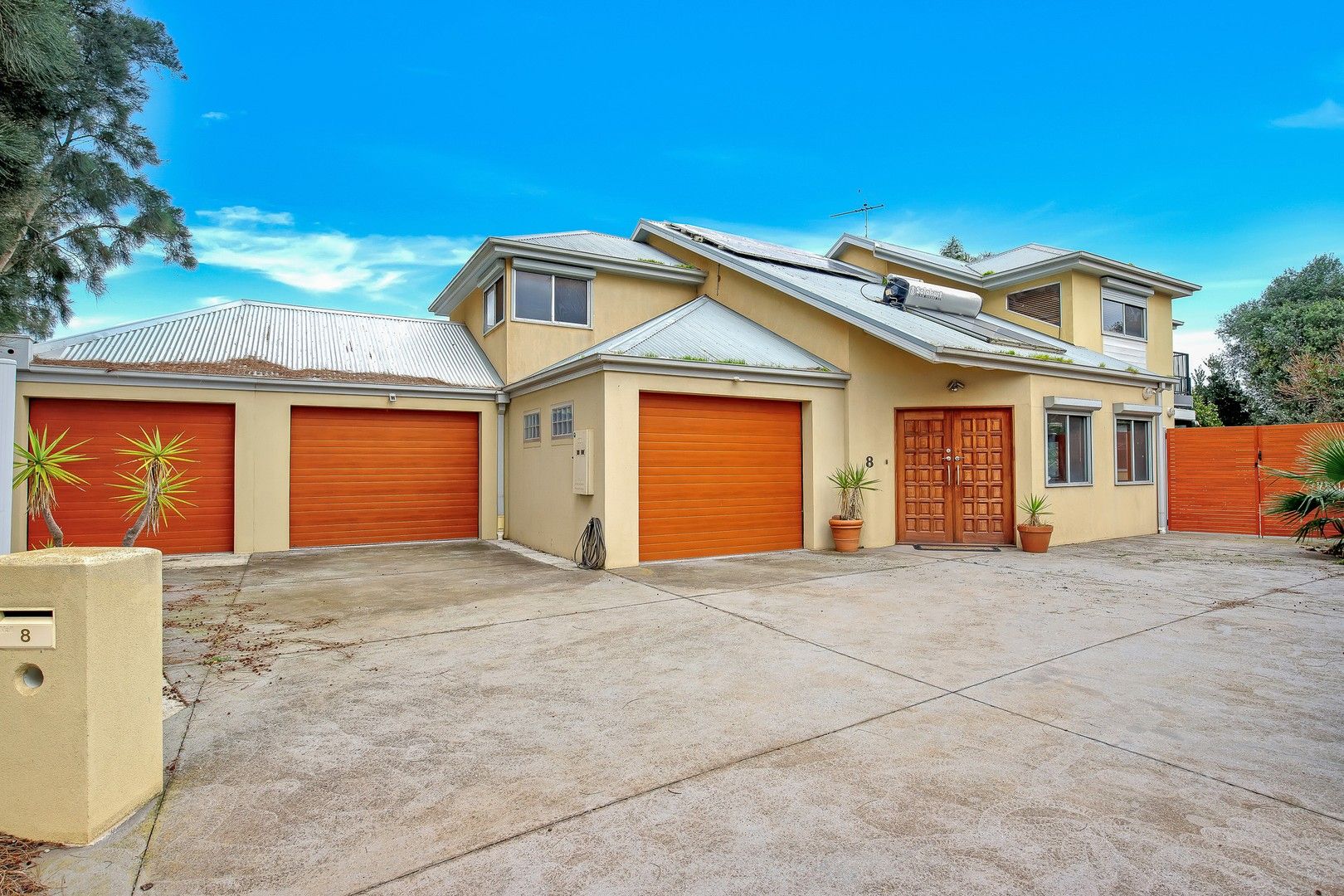 8 Perch Close, Werribee South VIC 3030 House For Rent Domain