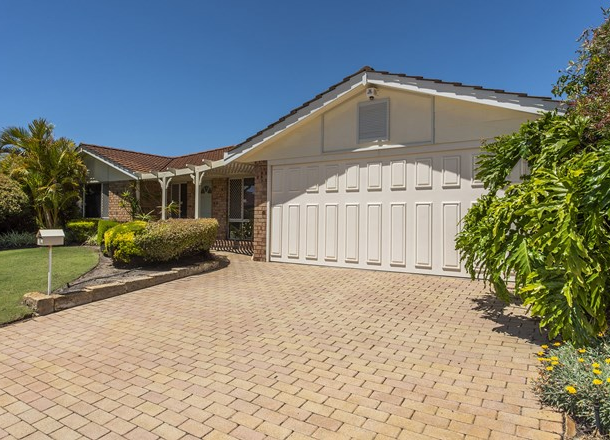 7 Cocos Grove, Kiara WA 6054