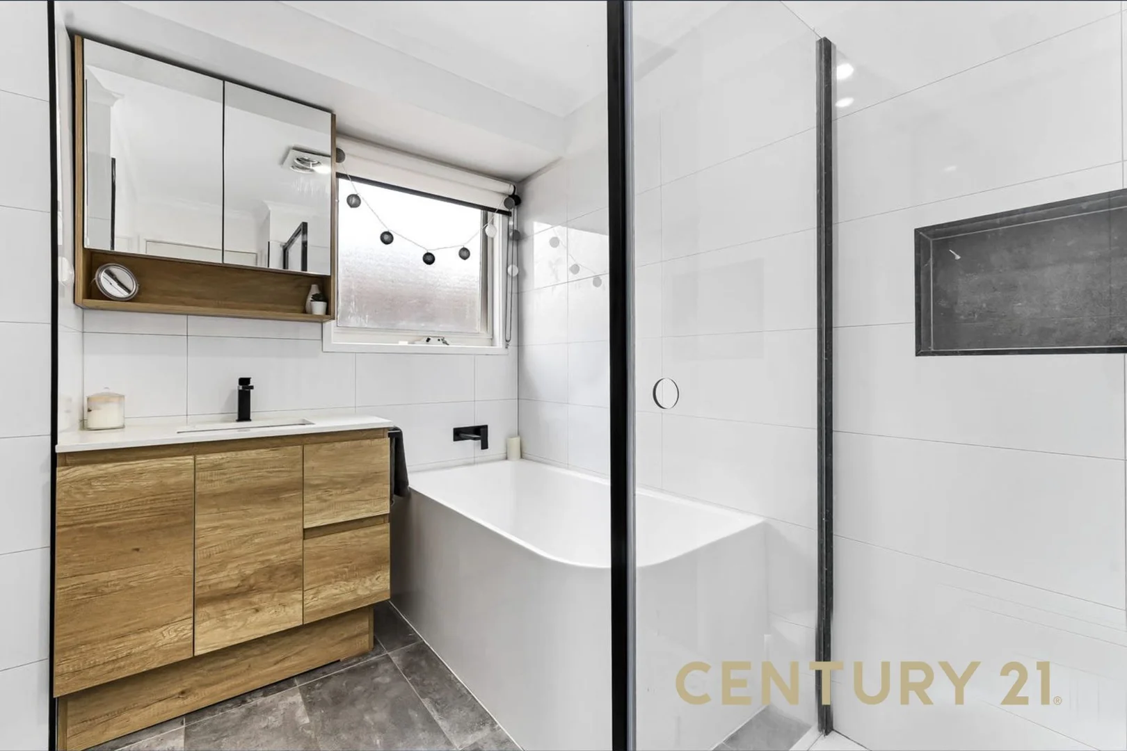 Additional image 9 of 8 Canungra Close, Hampton Park VIC 3976