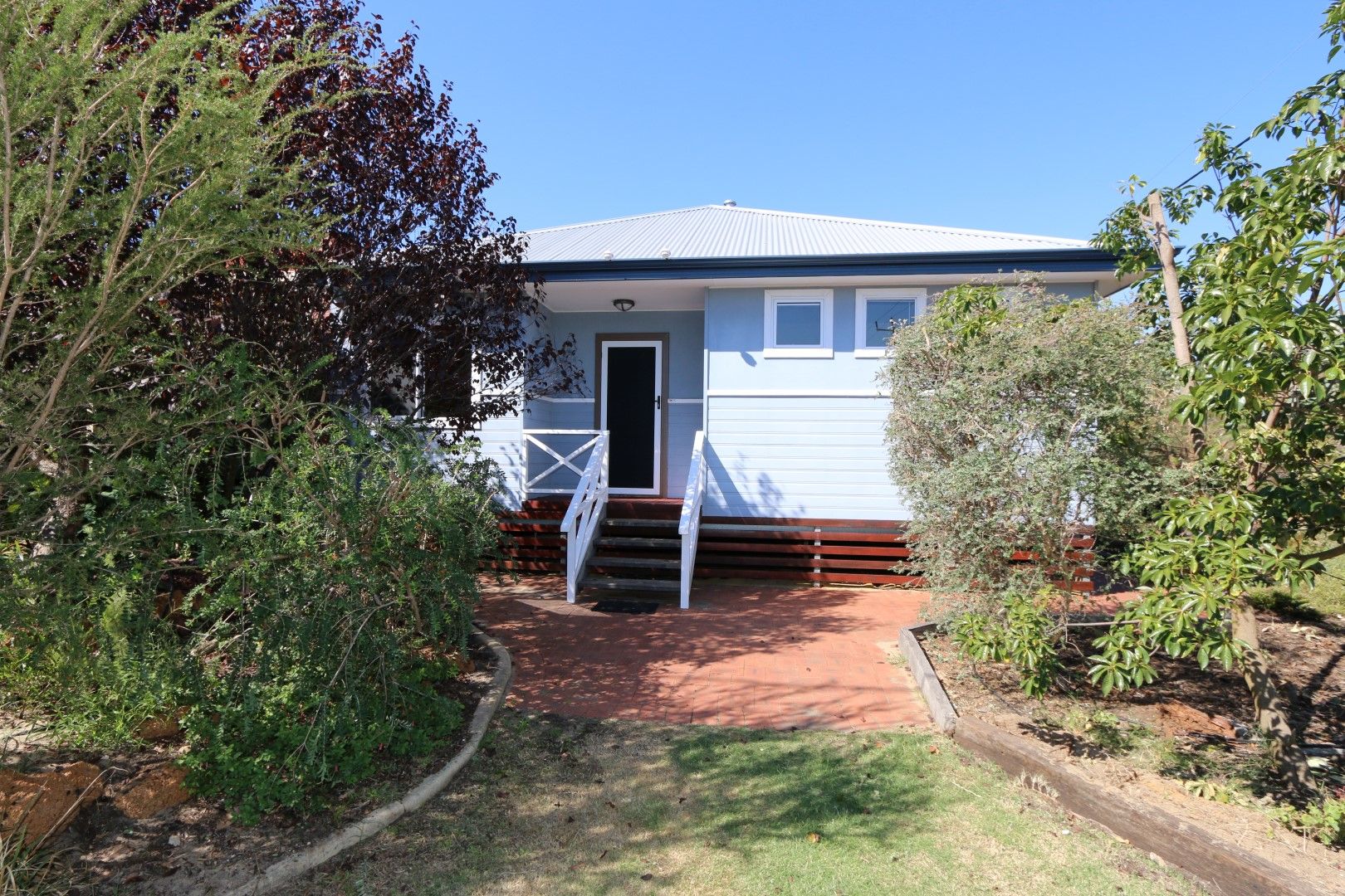 3 bedrooms House in 10 Belcher Street CAREY PARK WA, 6230