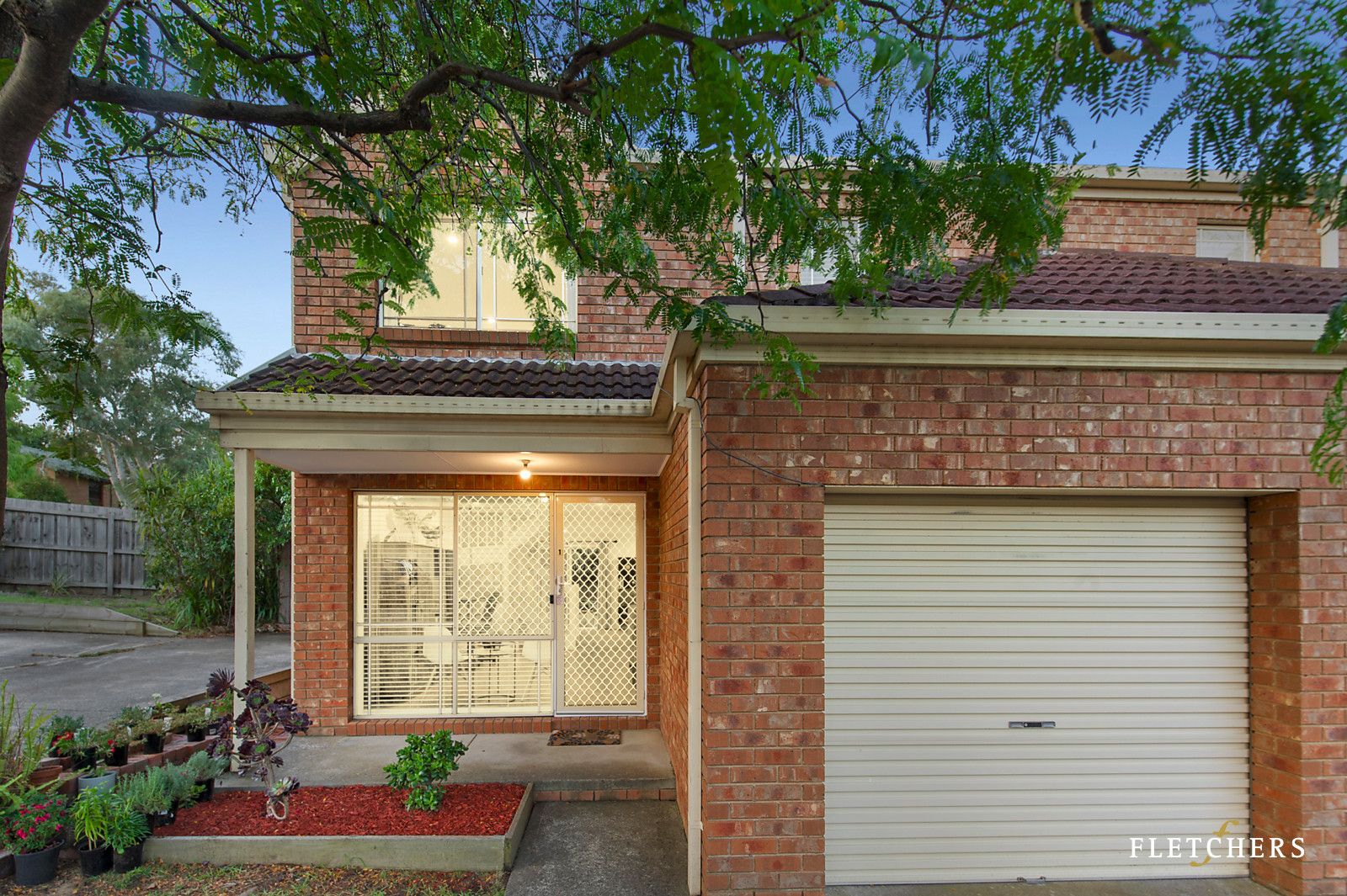 1/38 Livingstone Close, Burwood VIC 3125, Image 0