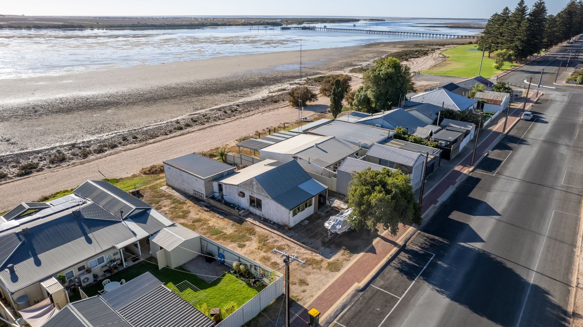 19 Dalling Street, Port Broughton SA 5522, Image 2