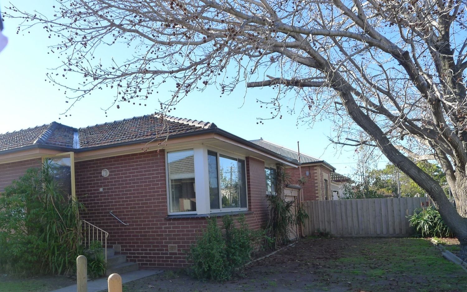 2 bedrooms Apartment / Unit / Flat in 12/21 Florence Street MENTONE VIC, 3194