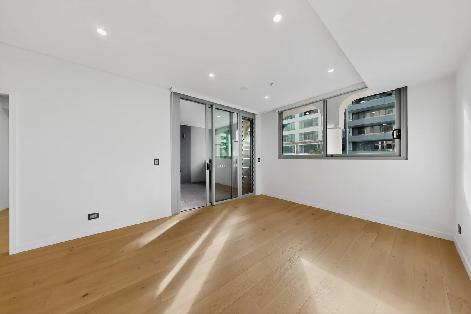 Additional image 5 of 103/22 Rothschild Avenue, Rosebery NSW 2018