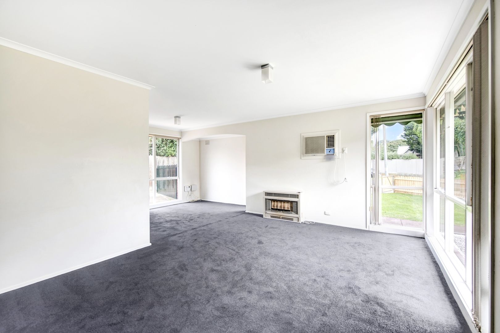 39 Bangor Drive, Frankston VIC 3199 House For Rent Domain