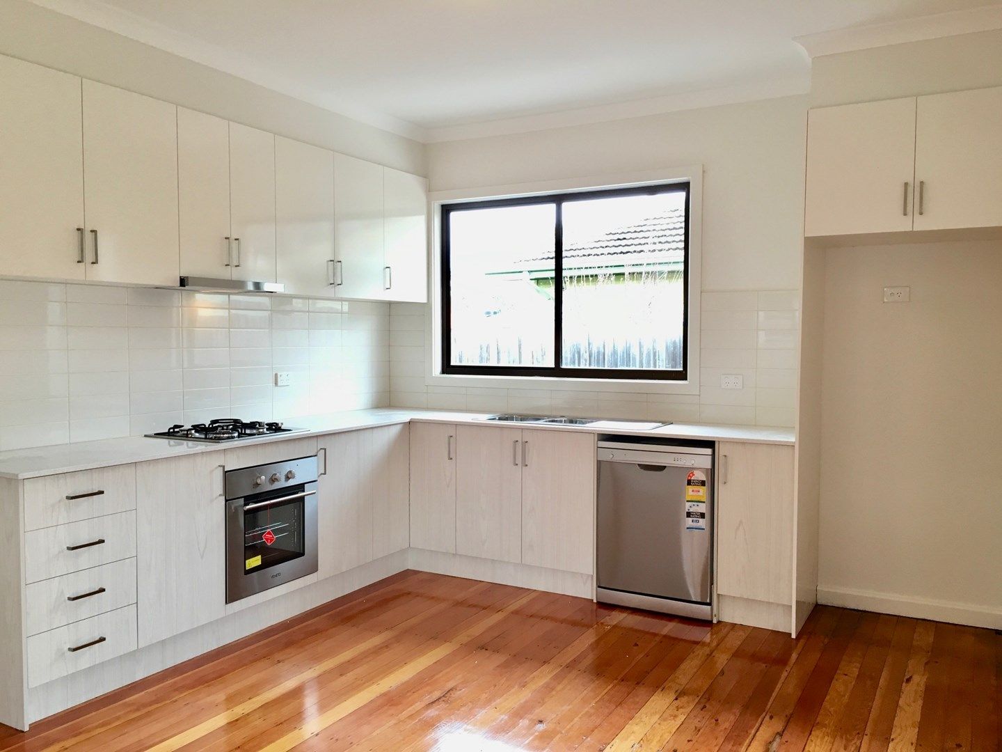 2 bedrooms House in 1/88 View Street GLENROY VIC, 3046