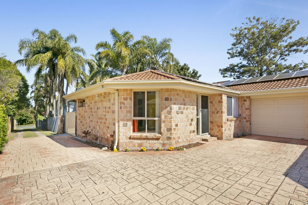 3 bedrooms Duplex in 1/71A Eugaree Street SOUTHPORT QLD, 4215