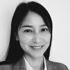 Jasmine Jia, Sales representative