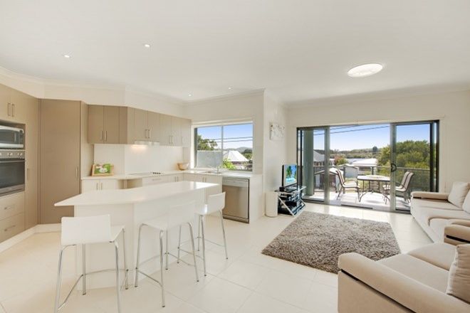 Picture of 3/9 Sorrento Road, EMPIRE BAY NSW 2257