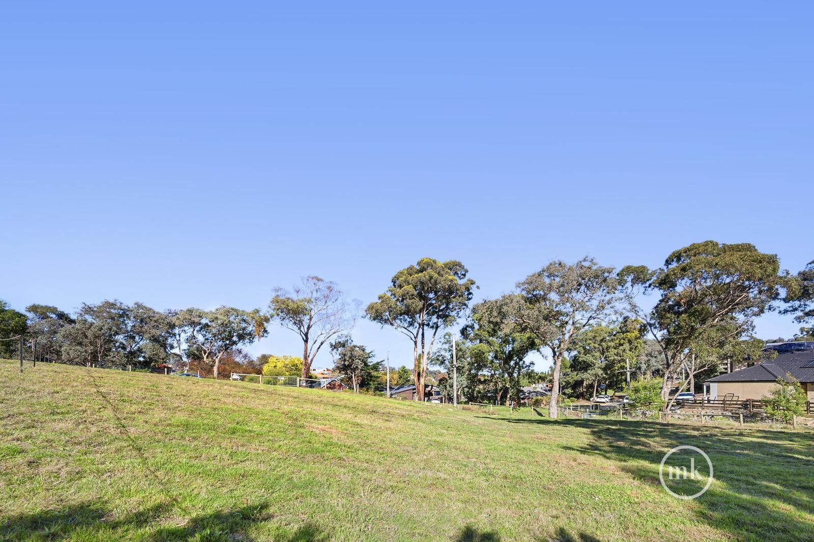 87 Grassy Flat Road, Diamond Creek VIC 3089, Image 2