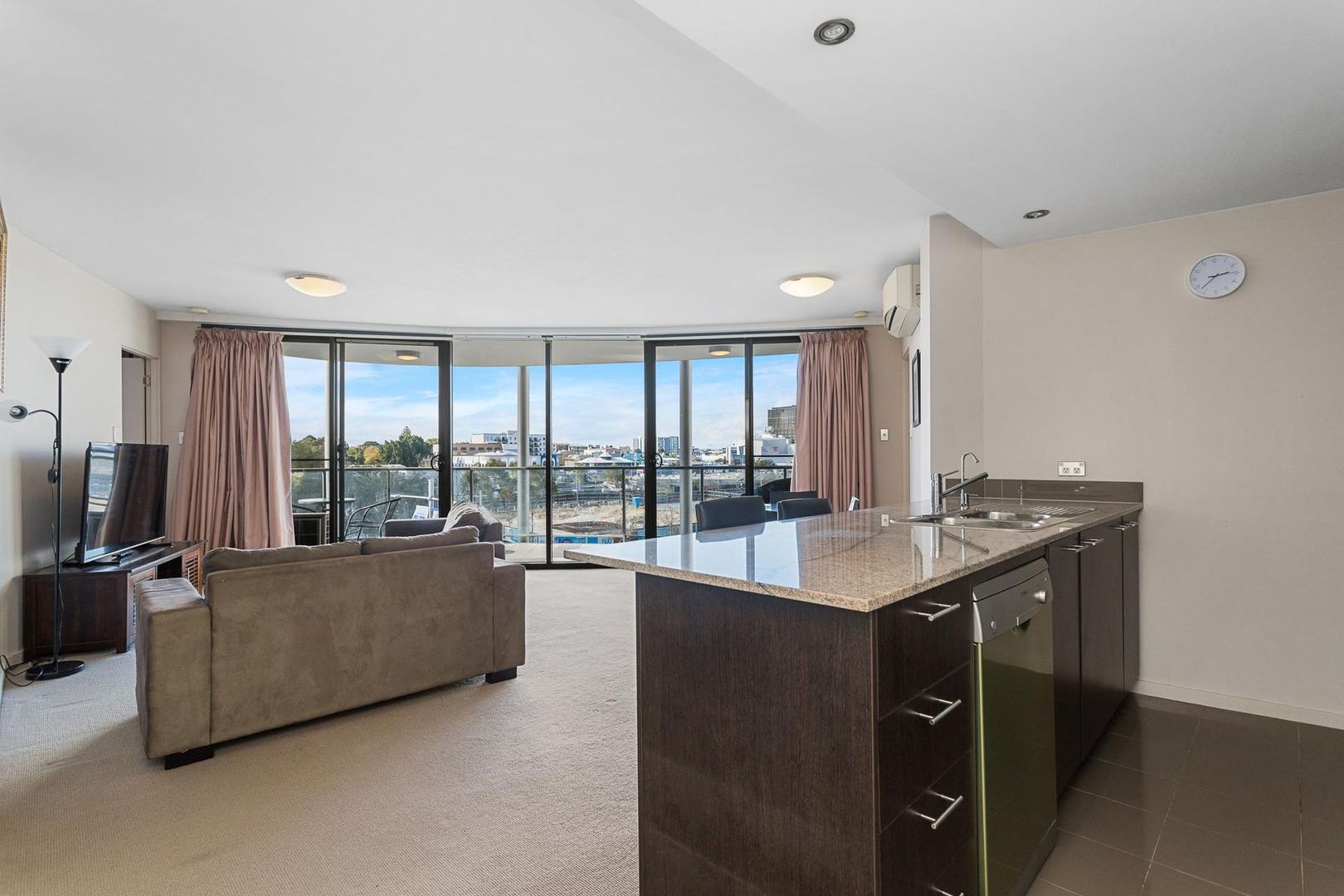 31/69 Milligan Street, Perth WA 6000, Image 2