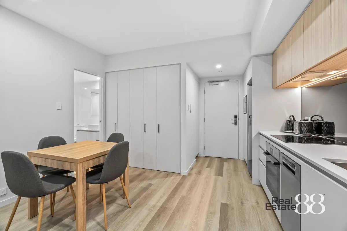 Apartment in Perth - View 4