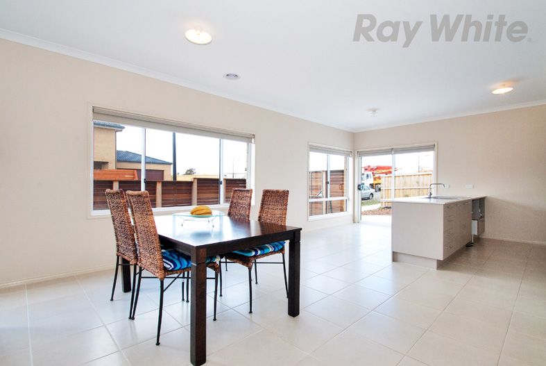 11 Red Box Street, Coburg North VIC 3058, Image 2