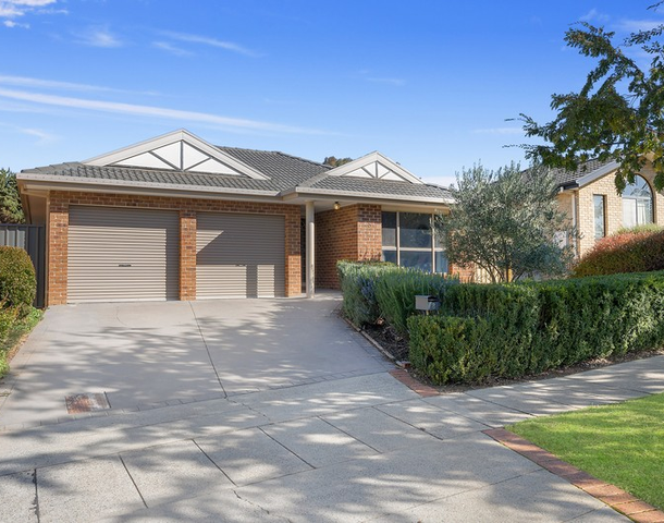 8 Bendora Crescent, Palmerston ACT 2913