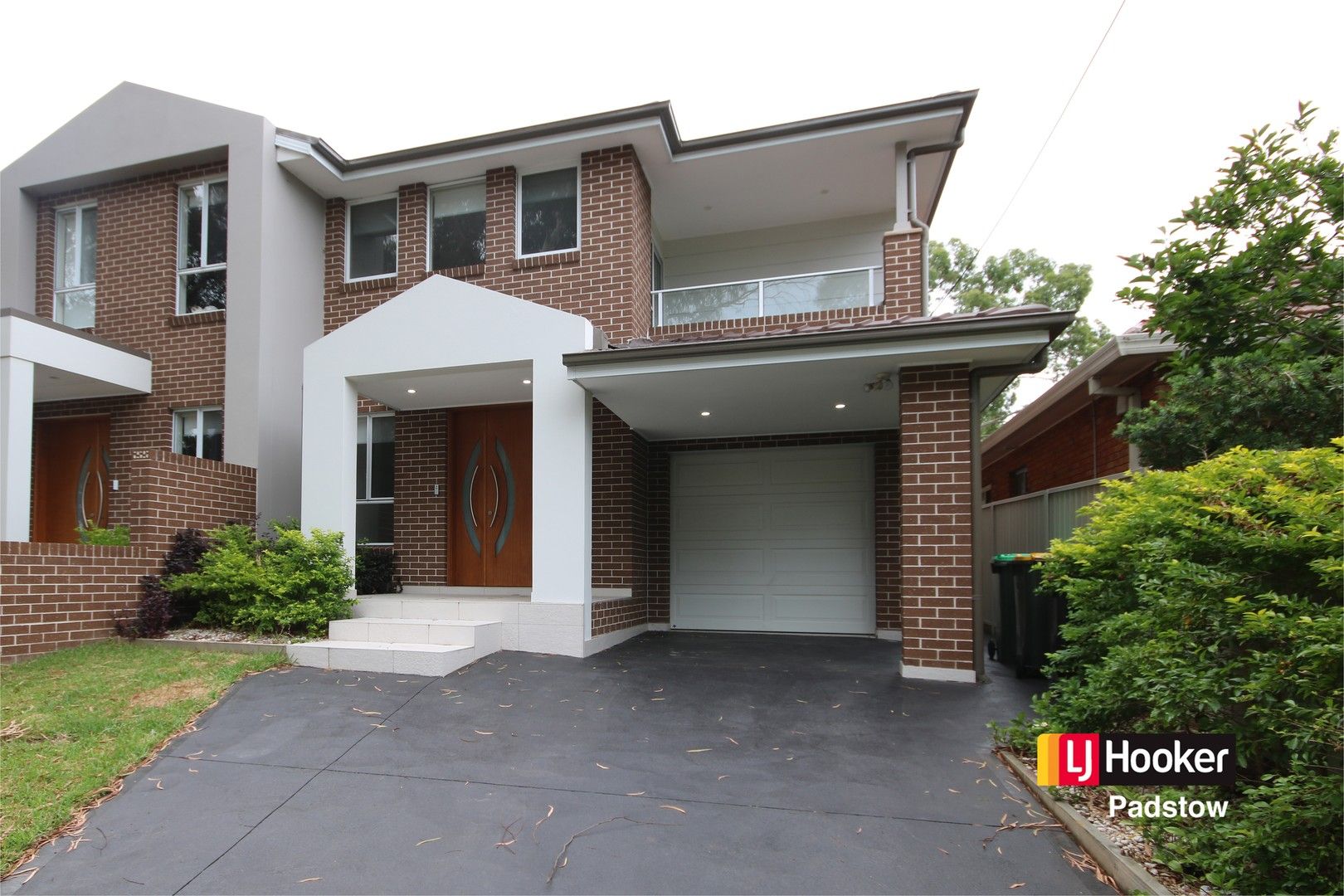 4 bedrooms Semi-Detached in 5 Monash Avenue EAST HILLS NSW, 2213