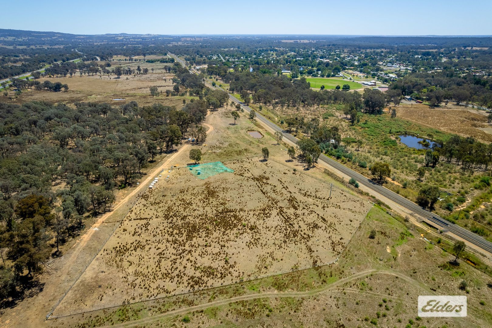 1 Hume Highway, Chiltern VIC 3683, Image 1