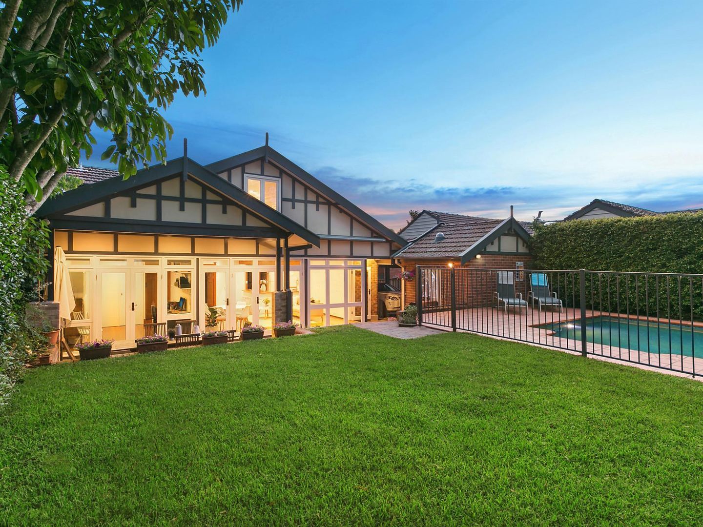 8 Godfrey Road, Artarmon Property History & Address Research Domain