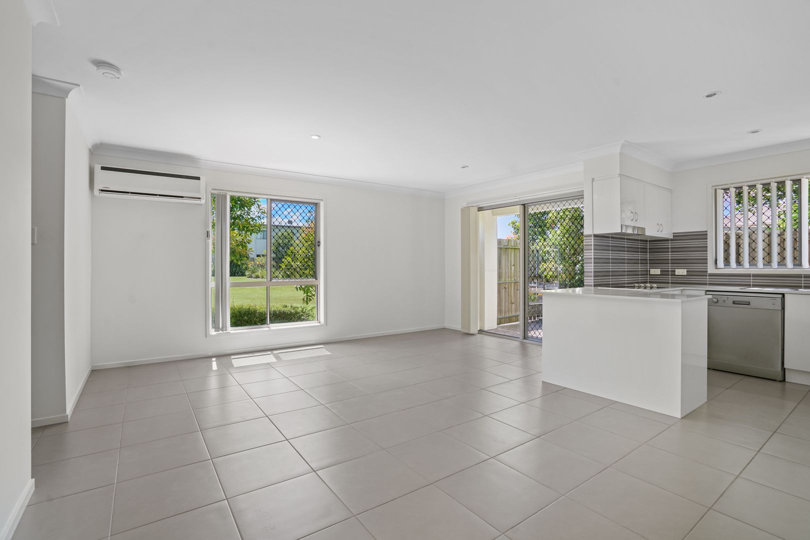 91/26 Yaun Street, Coomera QLD 4209, Image 2