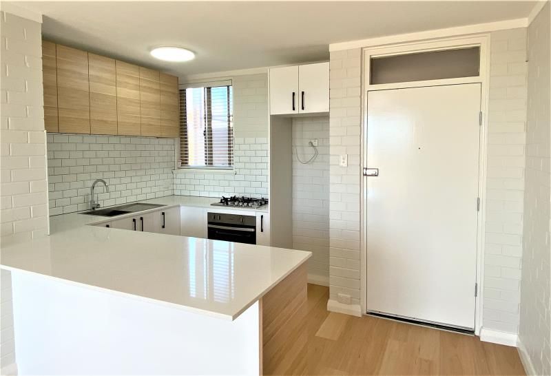 1 bedrooms House in Leonard St VICTORIA PARK WA, 6100