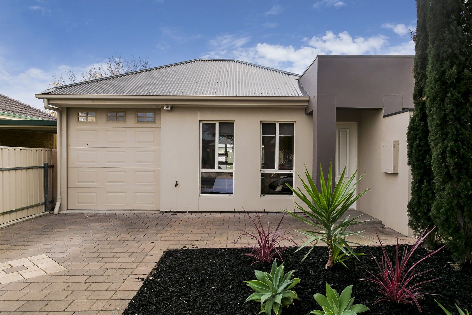 3 bedrooms House in 50 Rotorua Avenue PARK HOLME SA, 5043