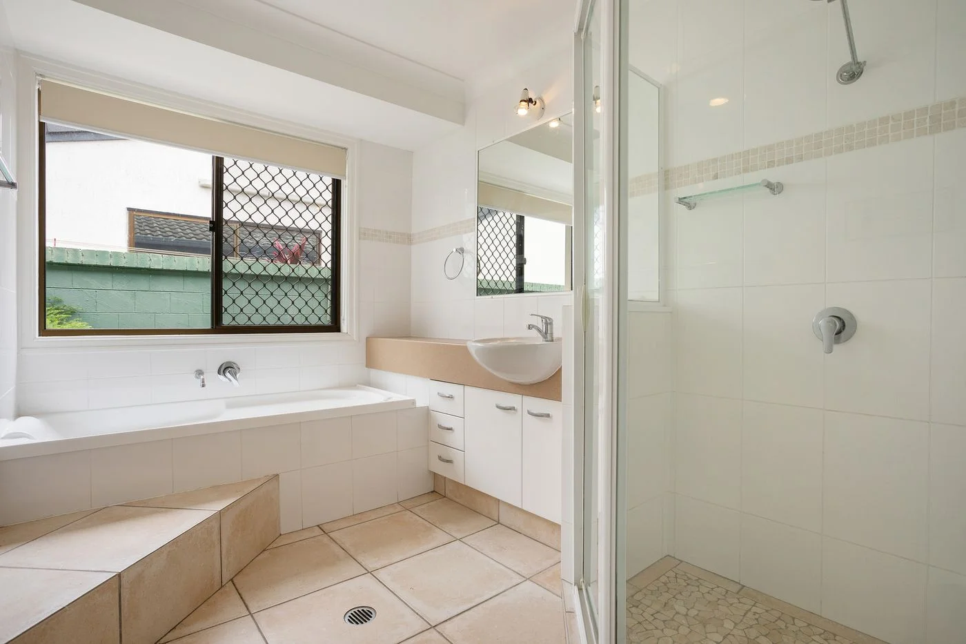 Additional image 11 of 52 Wild Duck Dr, Mermaid Waters QLD 4218