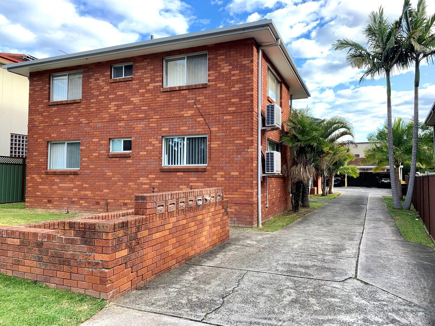 1 bedrooms Apartment / Unit / Flat in 2/137 Dumaresq Street CAMPBELLTOWN NSW, 2560