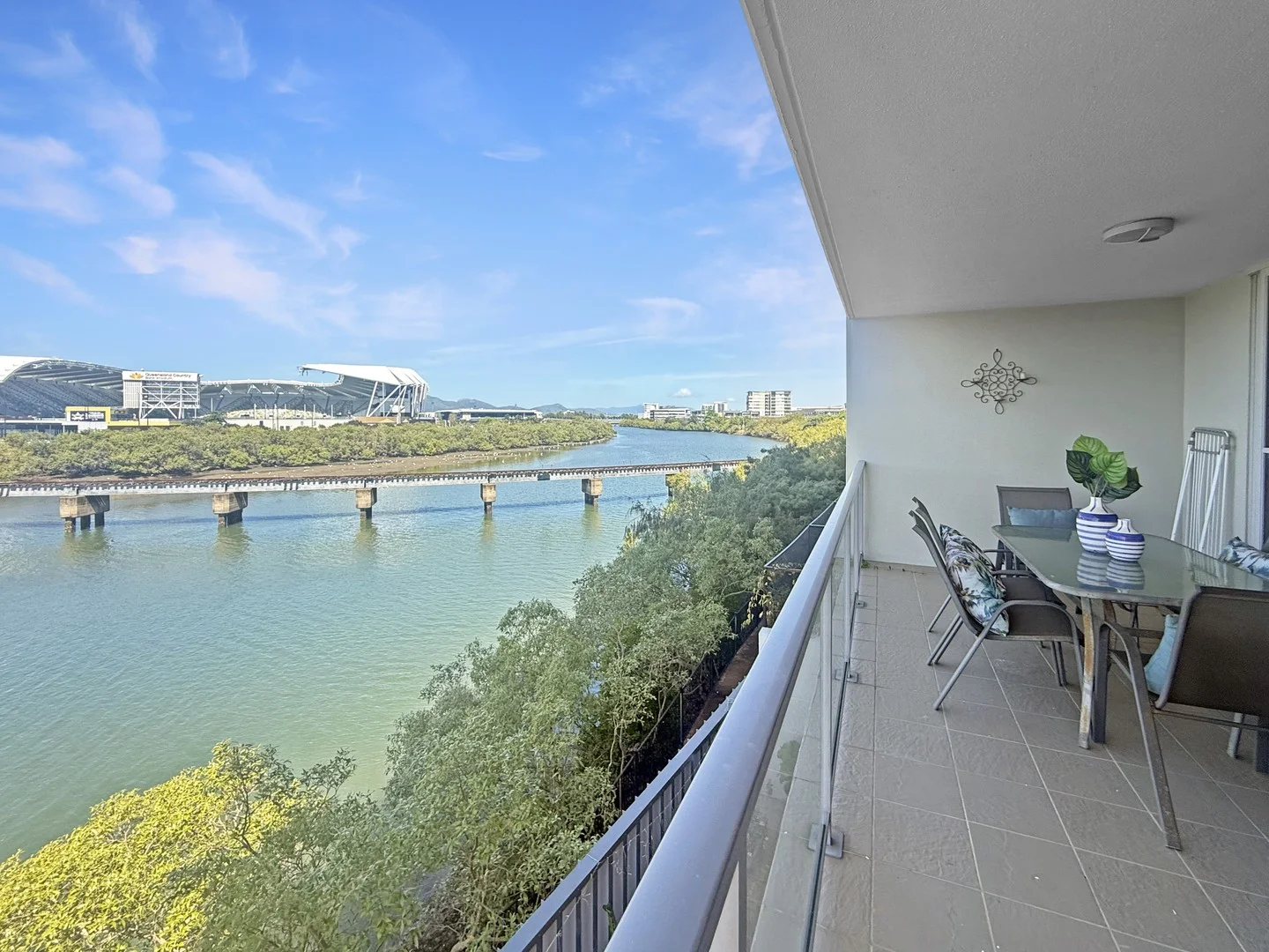 8/8-32 Stanley Street, Townsville City QLD 4810