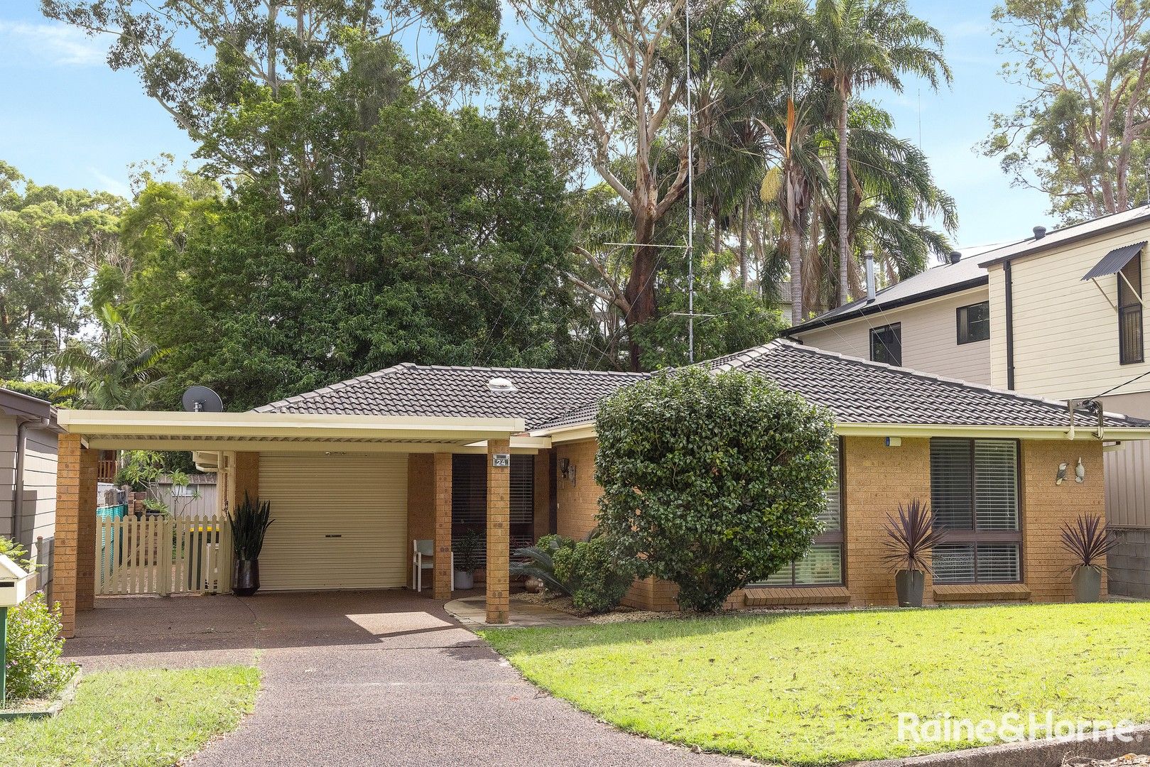 24 Paroa Avenue, Lemon Tree Passage NSW 2319, Image 2