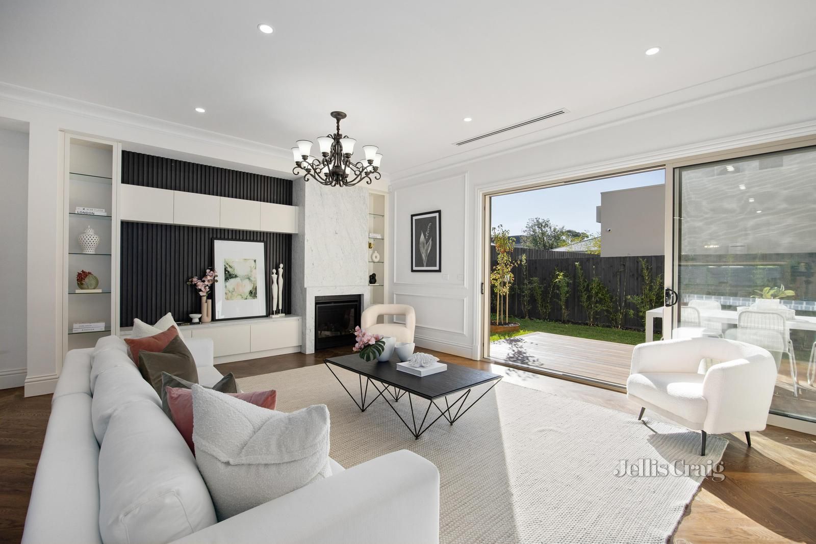 765 High Street Road, Glen Waverley VIC 3150, Image 1