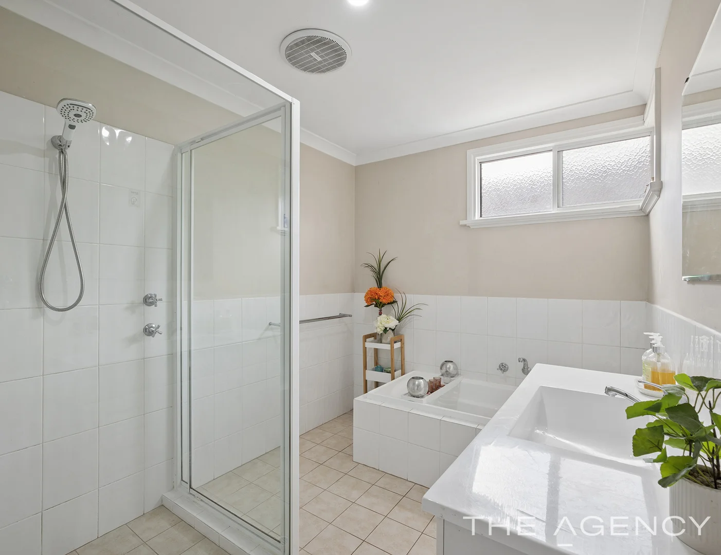 6 Richmond Entrance, Success WA 6164 | Domain